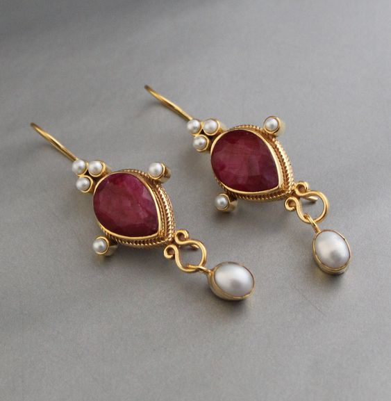 Vintage Ruby Pearl Naušnice