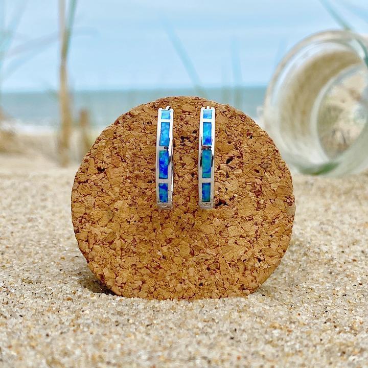 Luksuzne srebrne naušnice inspirirane opalom i oceanom