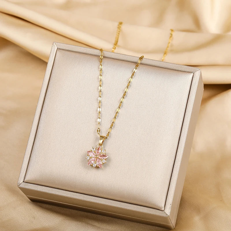 Ogrlica Sakura Rose Romantique od nehrđajućeg čelika