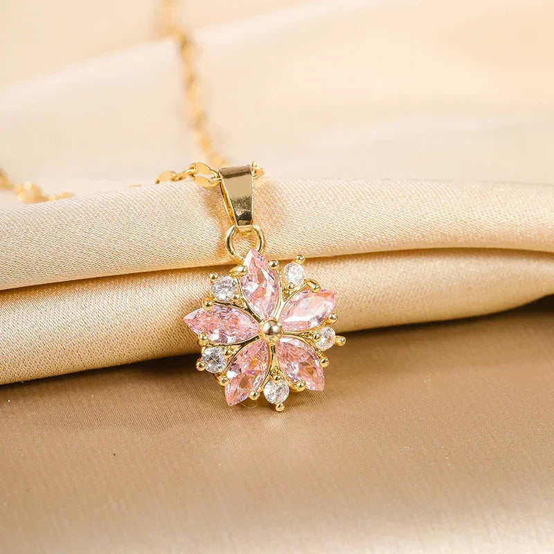 Ogrlica Sakura Rose Romantique od nehrđajućeg čelika